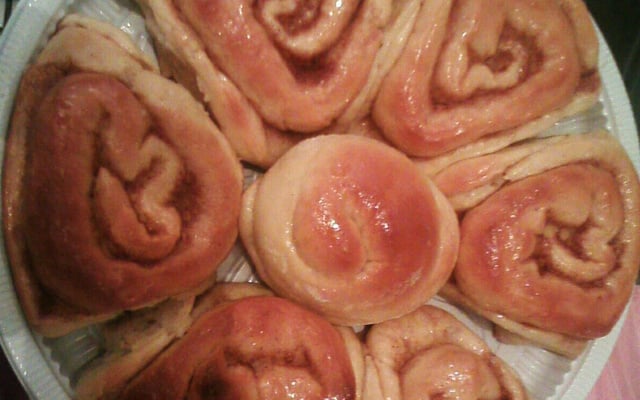 Pão rosa - estrela (com canela)