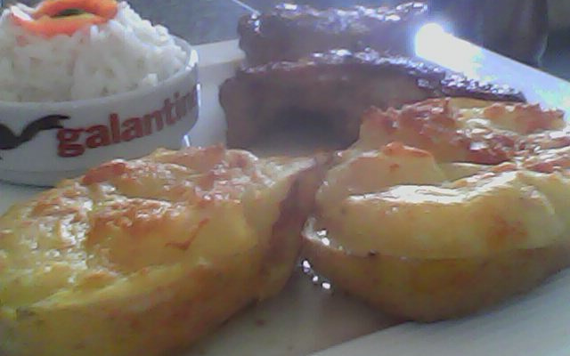 Batata assada com bacon