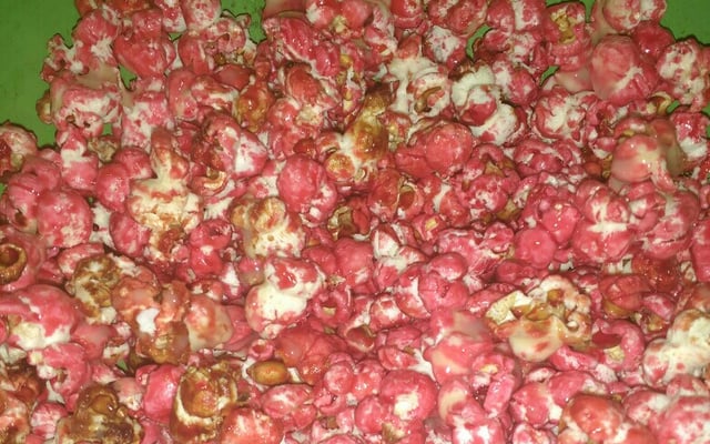 Pipoca doce vermelha fácil