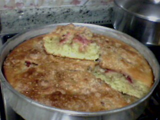 Cuca de morango da Karine