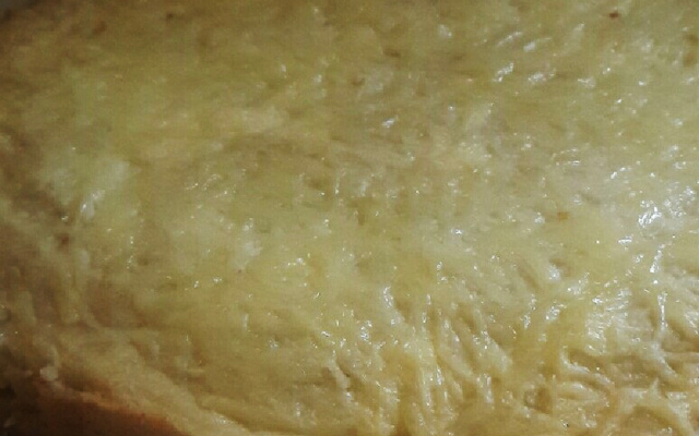 Torta de frango de pão de forma assada