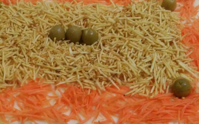 Bolo salgado de pão de forma e frango