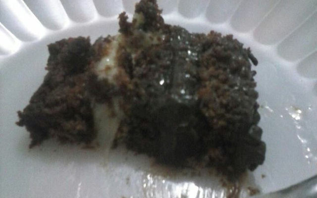 Bolo trufado de brigadeiro branco e preto