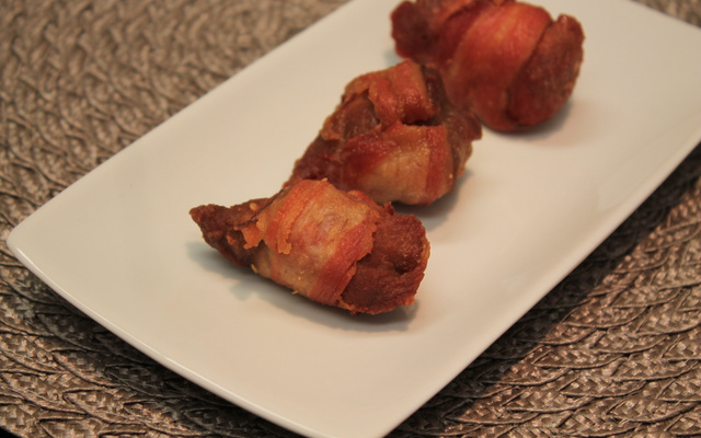 Enroladinho de frango com bacon