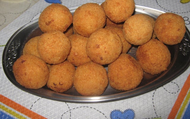 Bolinhas de recheio misto