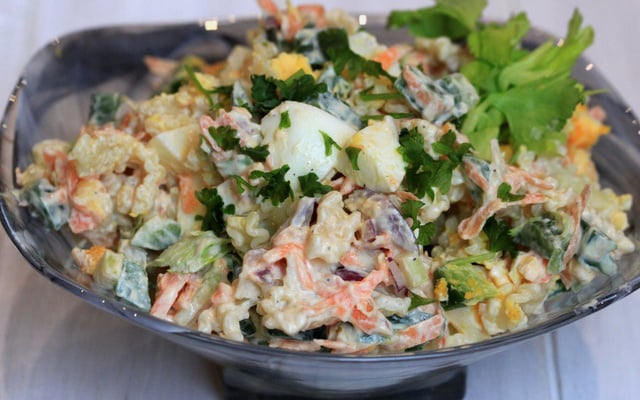 Salpicão de frango defumado