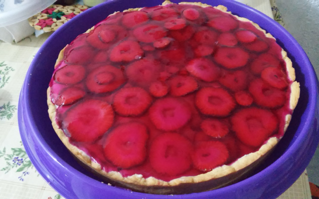 Torta espelhada de morango