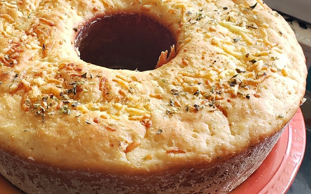 Pão de assadeira rápido sem sovar no liquidificador