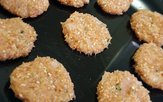 Hambúrguer de frango com aveia