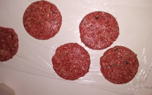 Hambúrguer caseiro tipo americano