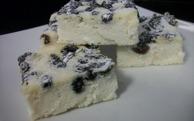 Torta de ricota com passas