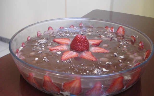 Torda de Bis com Morango