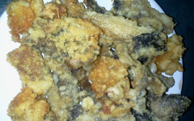 Pururuca de pele de bacalhau