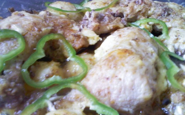 Coxa e sobrecoxa de frango assado