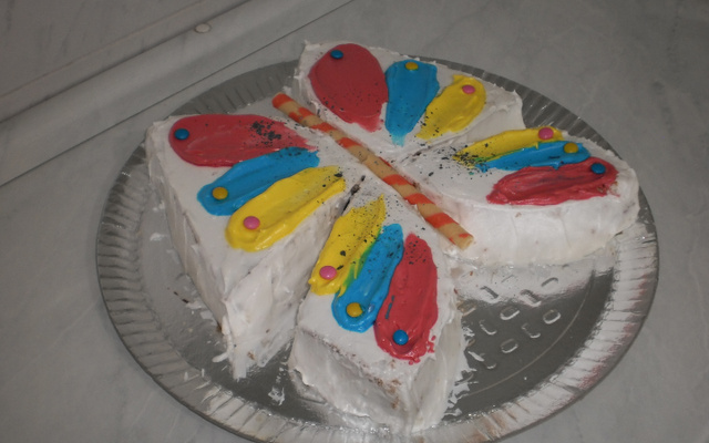 Bolo colorido borboleta