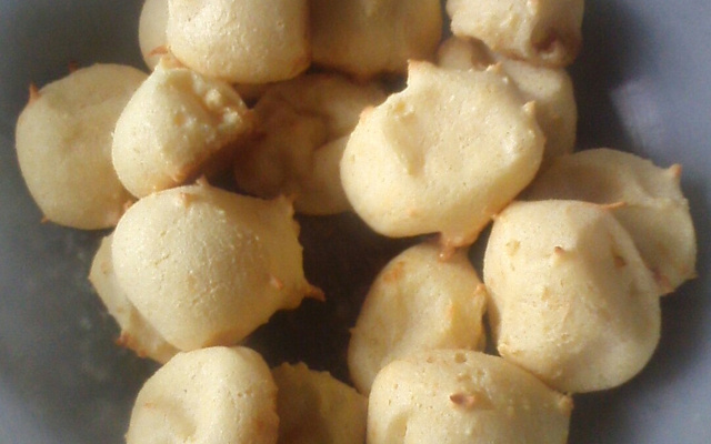 Pão de queijo mega prático sem forminhas