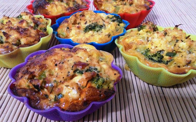 Puff de brócolis e ricota