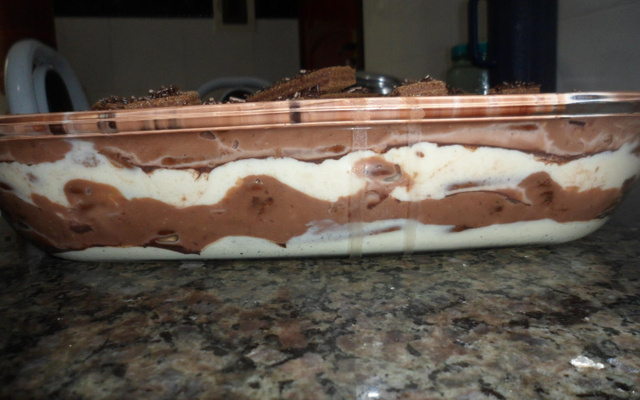 Pavê de waffer de chocolate