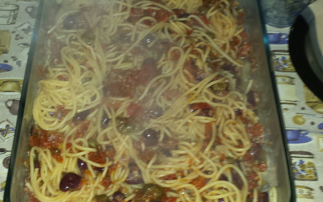 Espaguete à putanesca