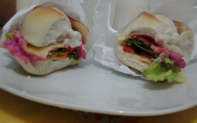 Sanduíche natural ao creme pink