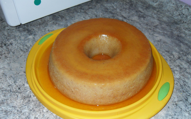 Pudim caramelizado de banana