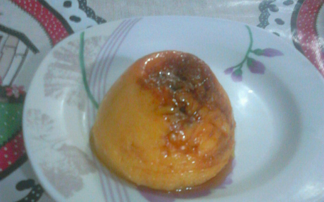 Pudim de leite condensado de caneca