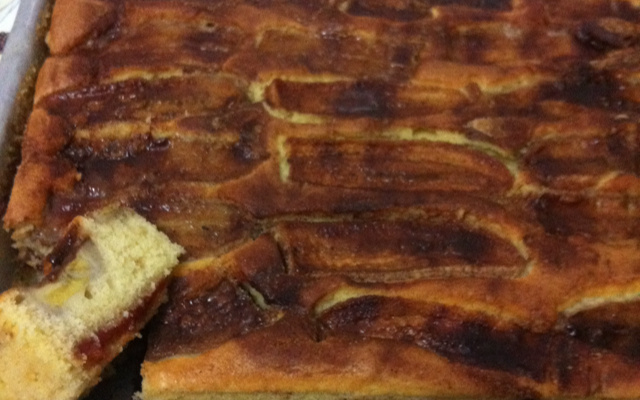 Cuca de banana e goiabada