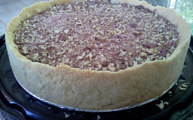 Torta de doce de leite e amendoim