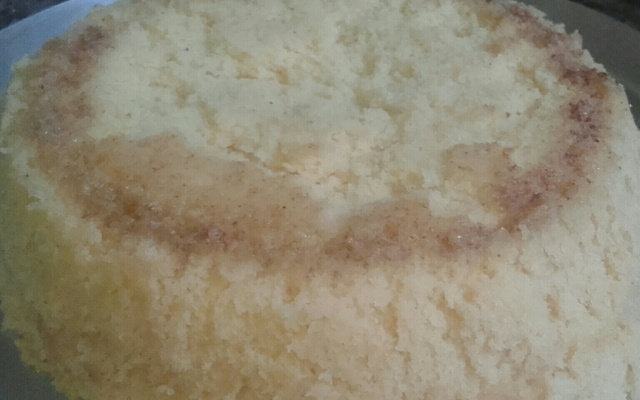 Bolo fofinho de fubá de microondas