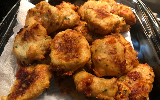 Bolinhos de arroz fritos