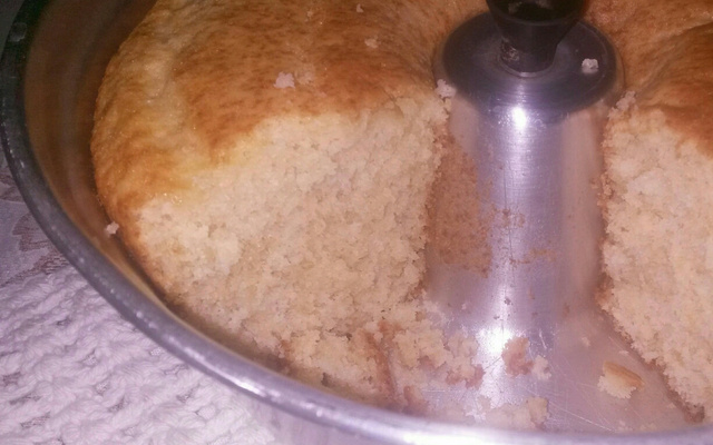 Bolo de trigo simples