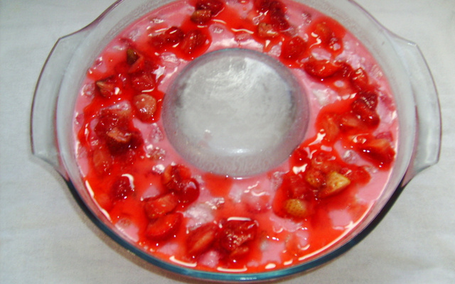 Sobremesa leve de morango