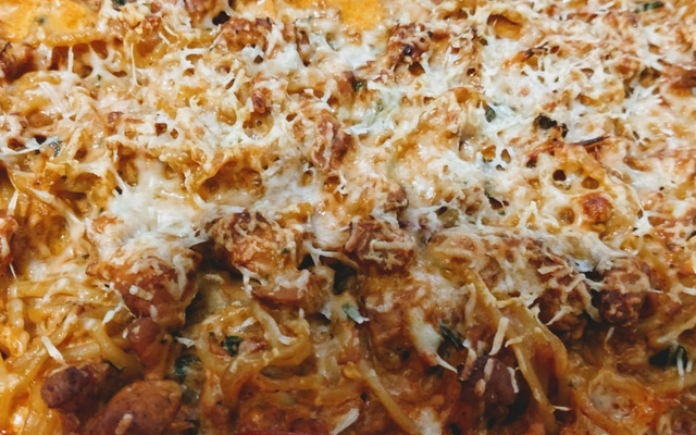 Macarrão ao molho estrogonofe 