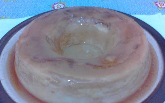 Pudim de iogurte natural