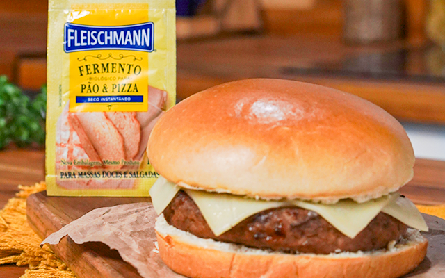 Pão de hambúrguer caseiro