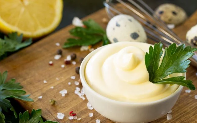 Maionese com ovo cozido