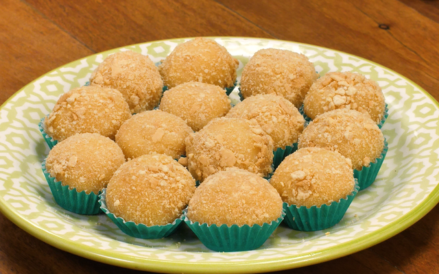 Brigadeiro de torta  de limão