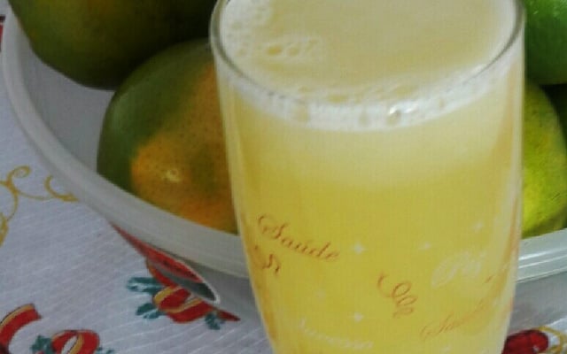 Suco de pêra e erva-doce