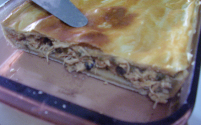 Empadão de frango com massa podre