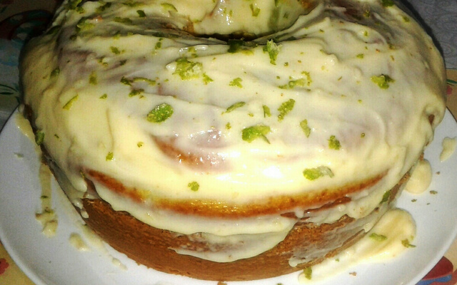 Bolo simples de liquidificador