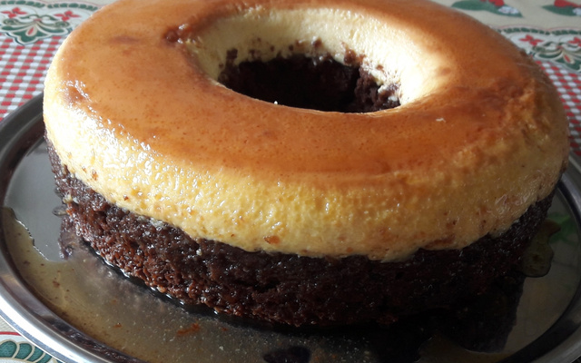 Bolo pudim de chocolate