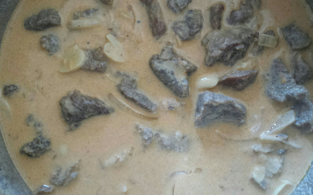 Estrogonofe de carne super simples