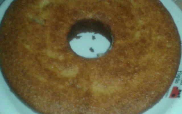 Bolo de farinha de mandioca com banana