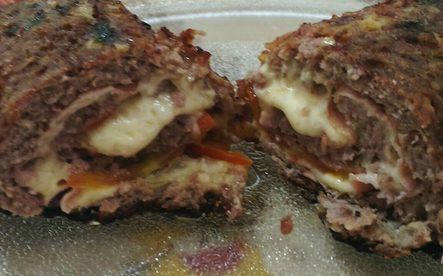 Rocambole de carne moída