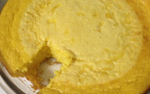 Bolo de milho cremoso de liquidificador