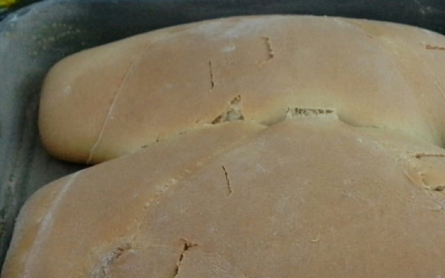 Pão caseiro fácil