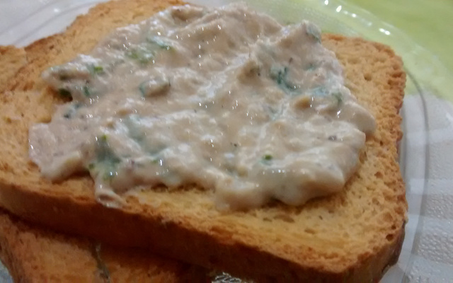 Patê de sardinha prático e delicioso