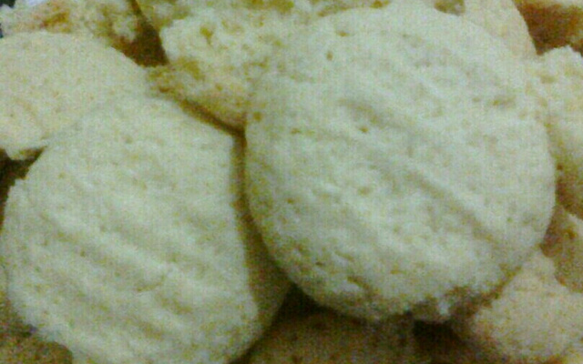 Biscoito de polvilho doce assado mineiro