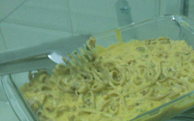 Macarrão aos 4 queijos e bacon