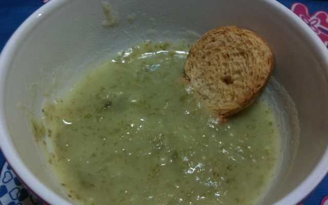 Caldo verde vegetariano light e rápido